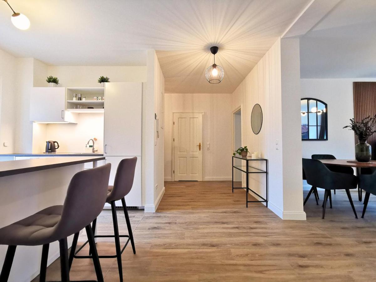 Fynbos Apartments Deluxe, Balkon, Historisch, Parkplatz ไมเซน ภายนอก รูปภาพ