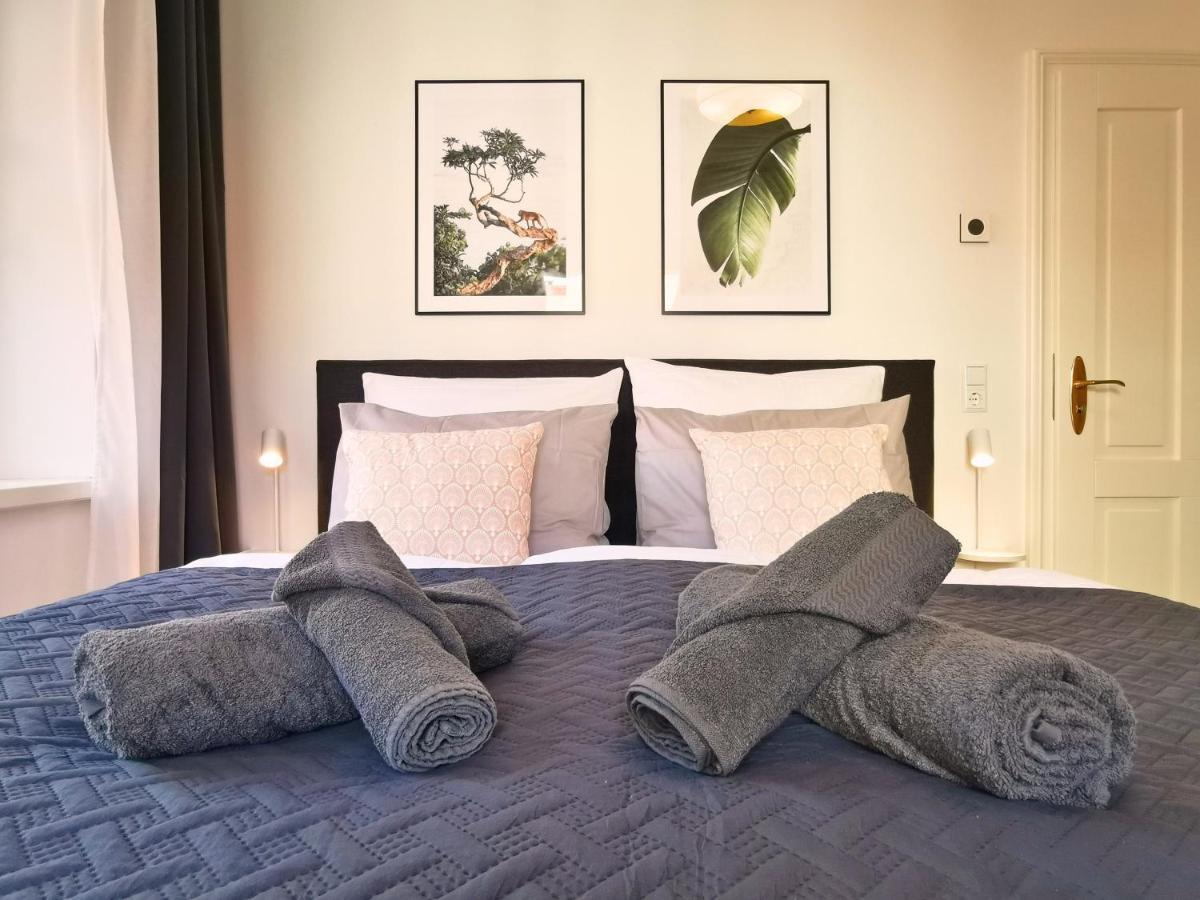 Fynbos Apartments Deluxe, Balkon, Historisch, Parkplatz ไมเซน ภายนอก รูปภาพ